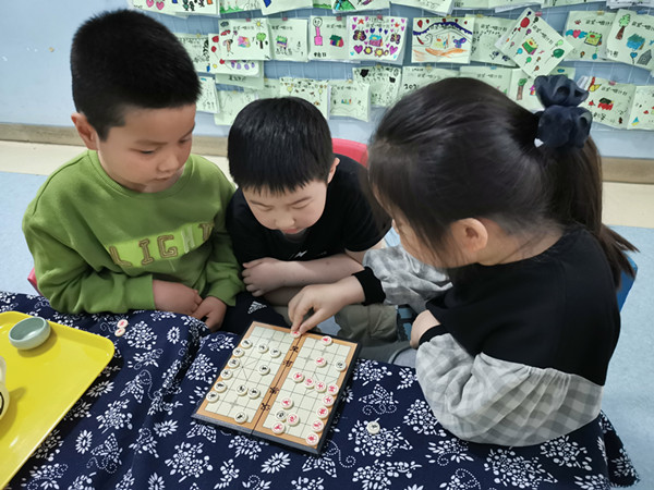 合肥市庐阳实验幼儿园教育集团海棠园：棋趣